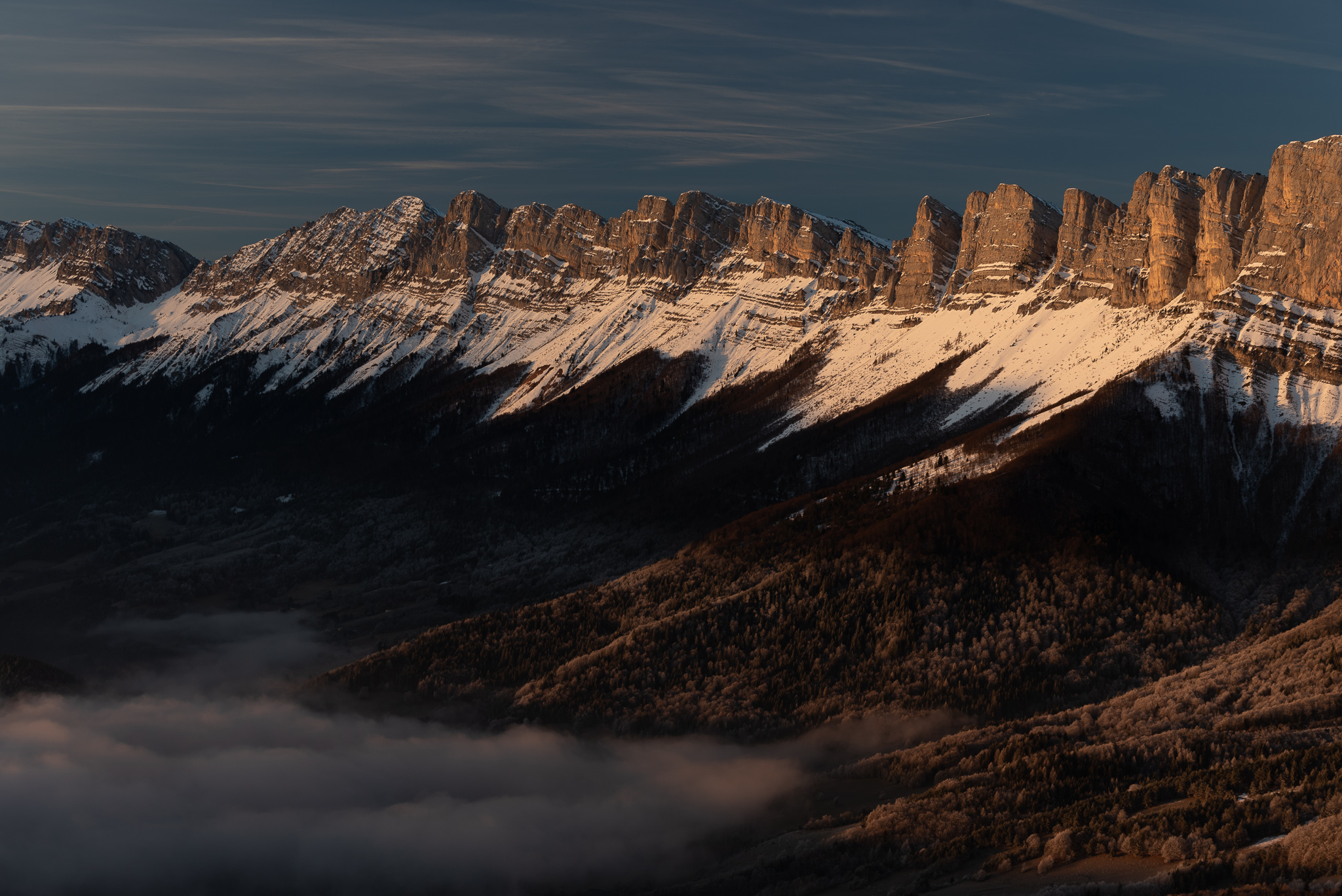 Une belle vue sur la barrière orientale du Vercors